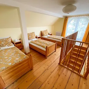 ubytovani-kubantovi.praguehotelsweb.com/